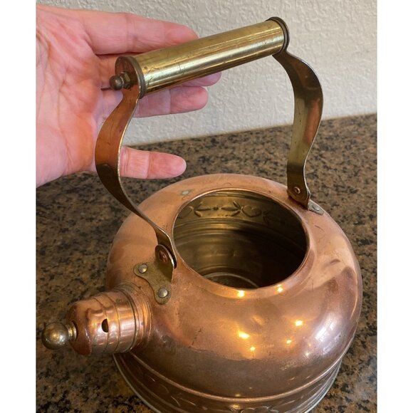 Vintage Antique Heart Pattern 7" Copper Teapot Kettle with Lid - Picture 9 of 12